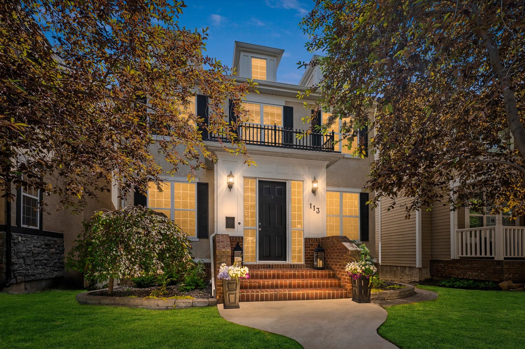 113 Ypres Green SW — Executive Two-Storey in Garrison Woods
